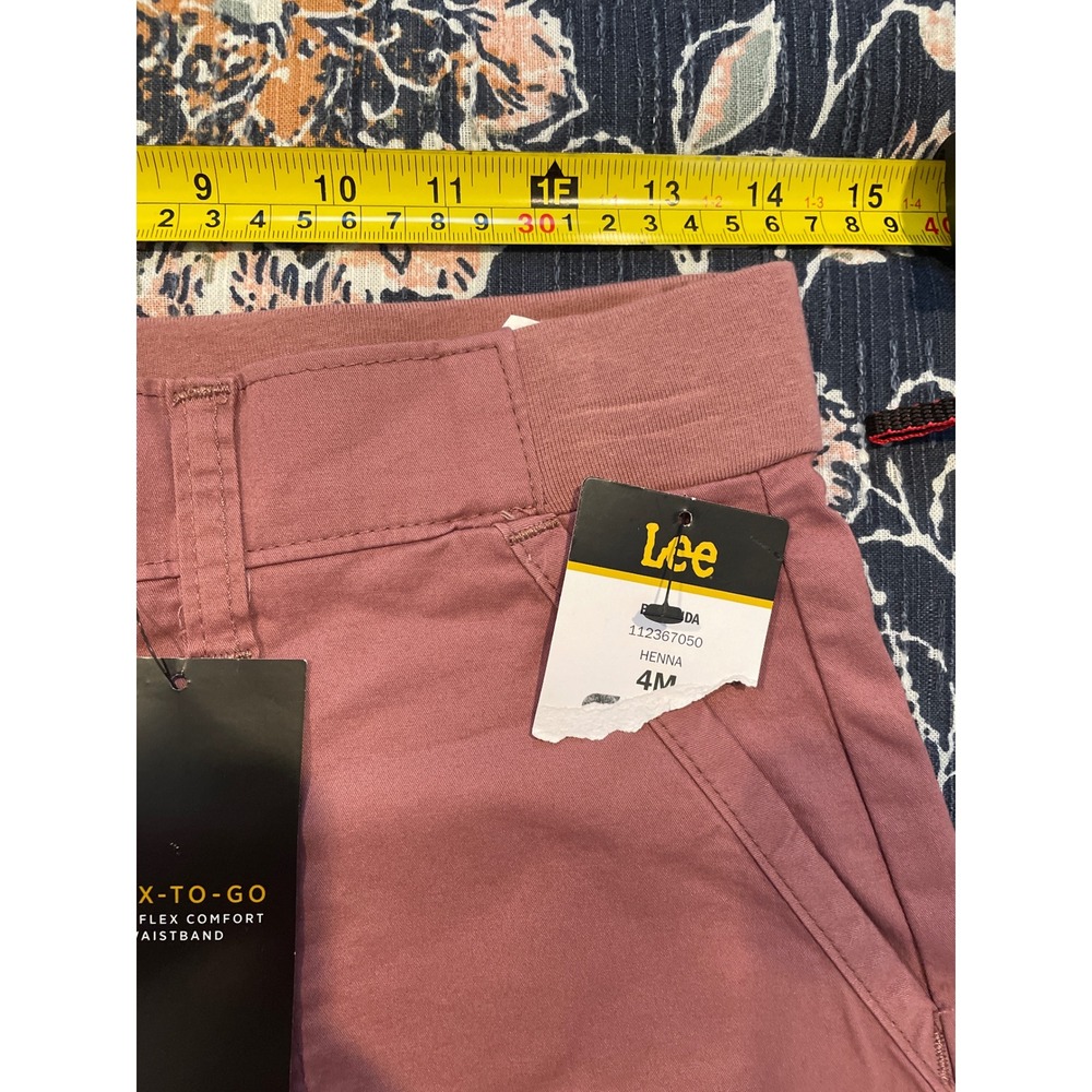 Lee Ultra Lux Comfort Bermuda Shorts Henna Pink Flex-To-Go 4M 9" Inseam New - Picture 10 of 15